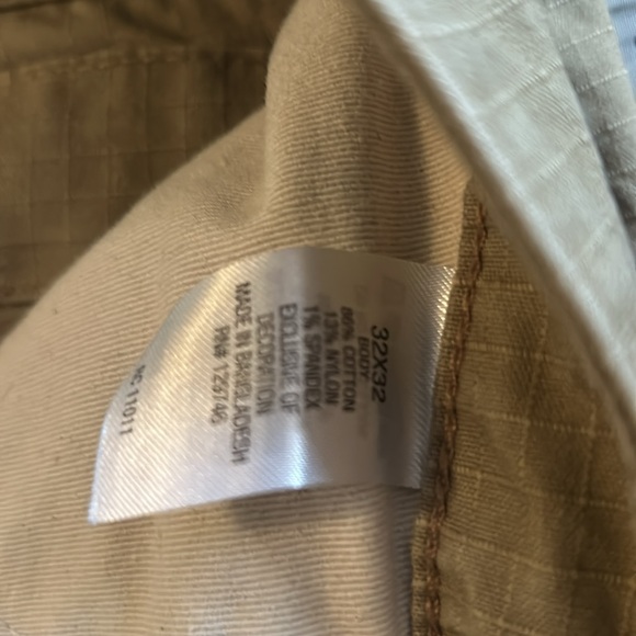 Ridge cut like new pants - Picture 2 of 3